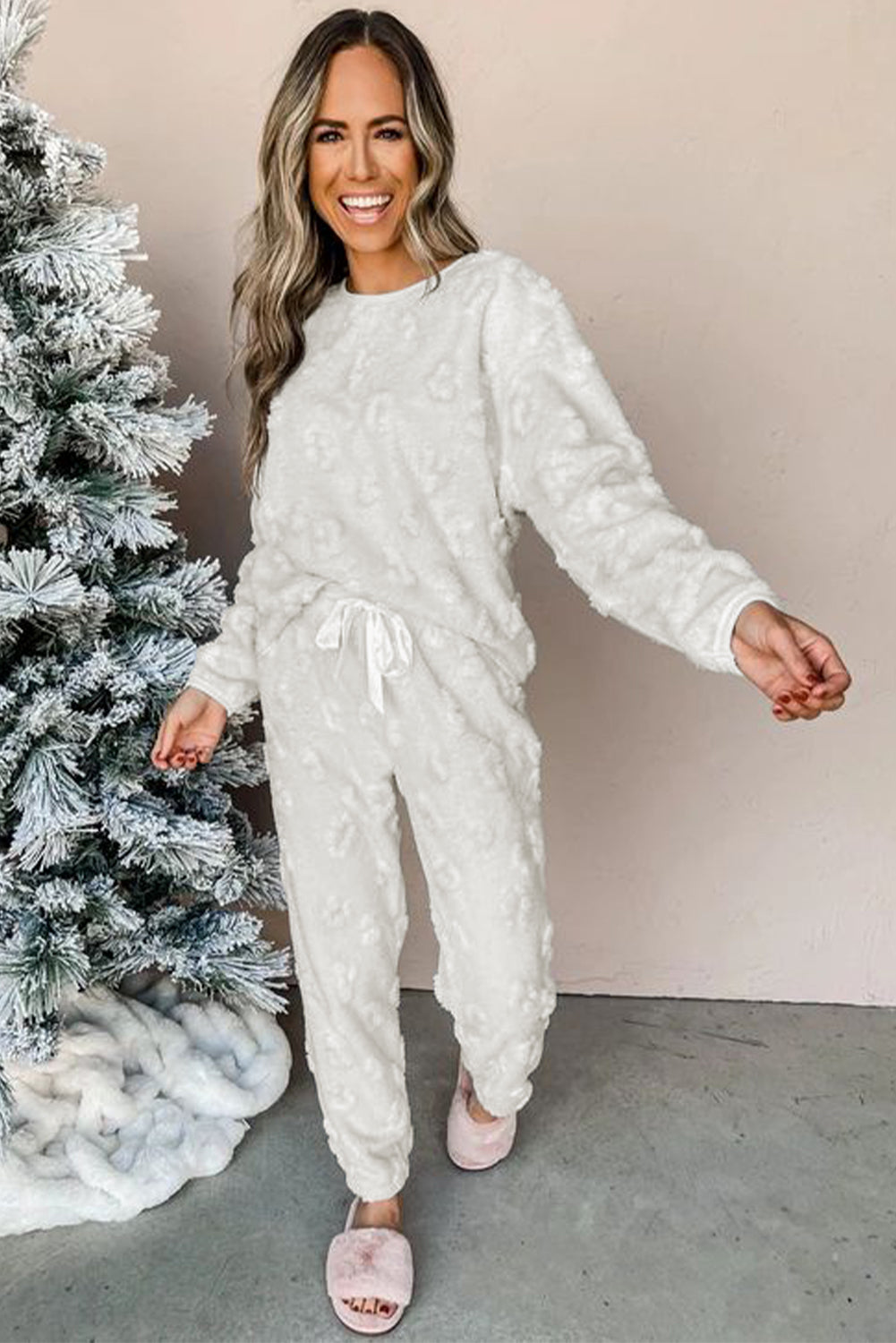 Snow Leopard Cozy Lounge Set