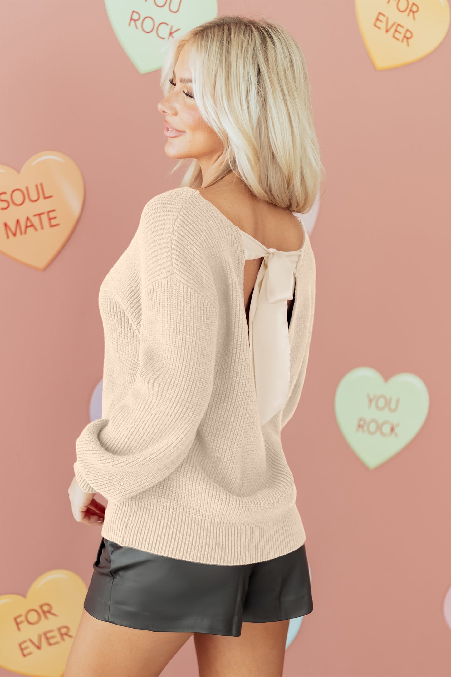 Ribbon Kiss Backless Sweater