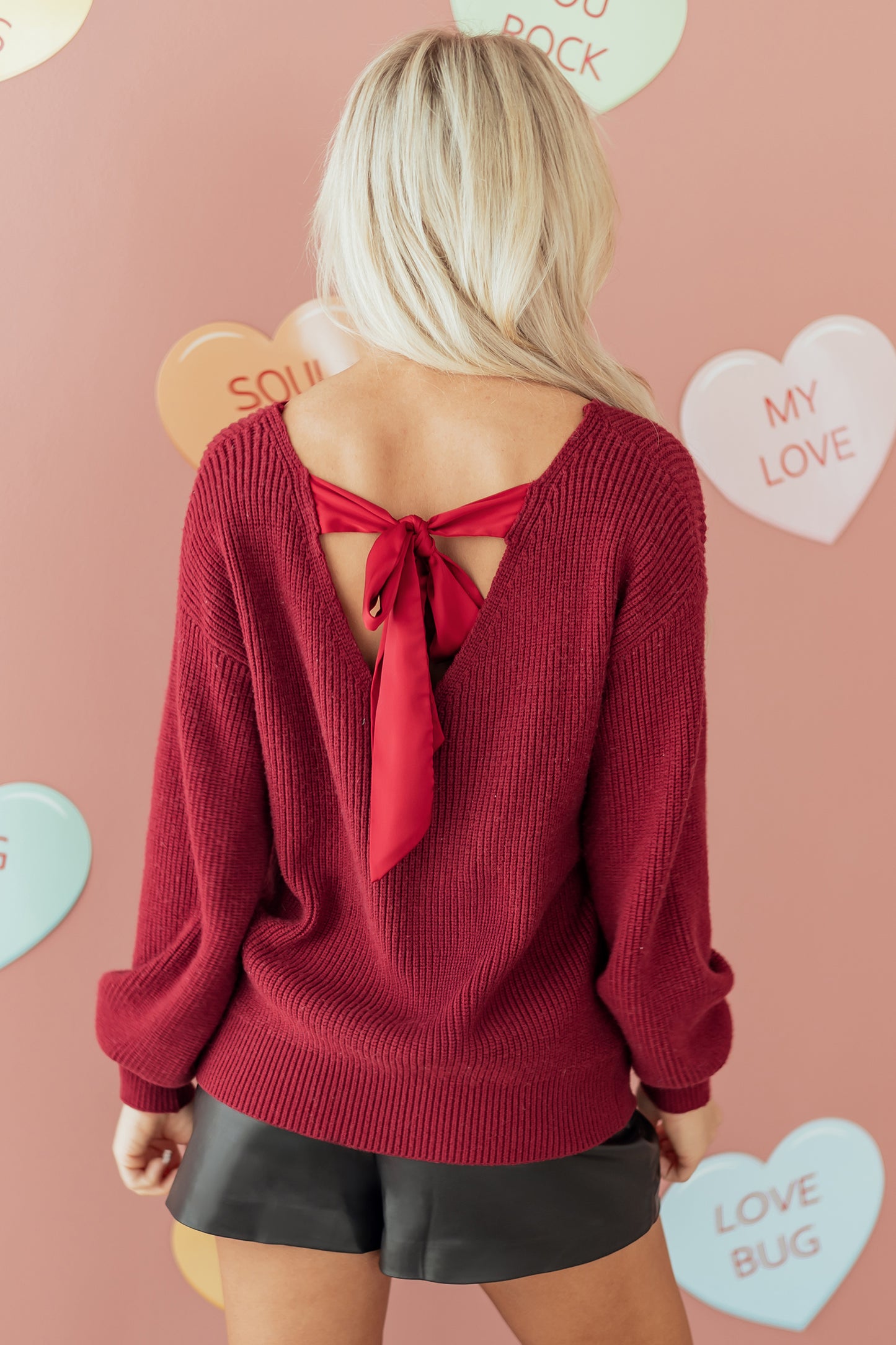 Ribbon Kiss Backless Sweater
